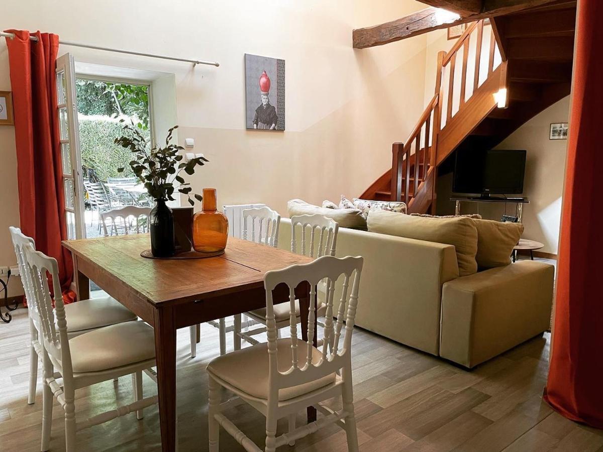 Manoir De La Begaudiere Mont-Dol Phòng bức ảnh
