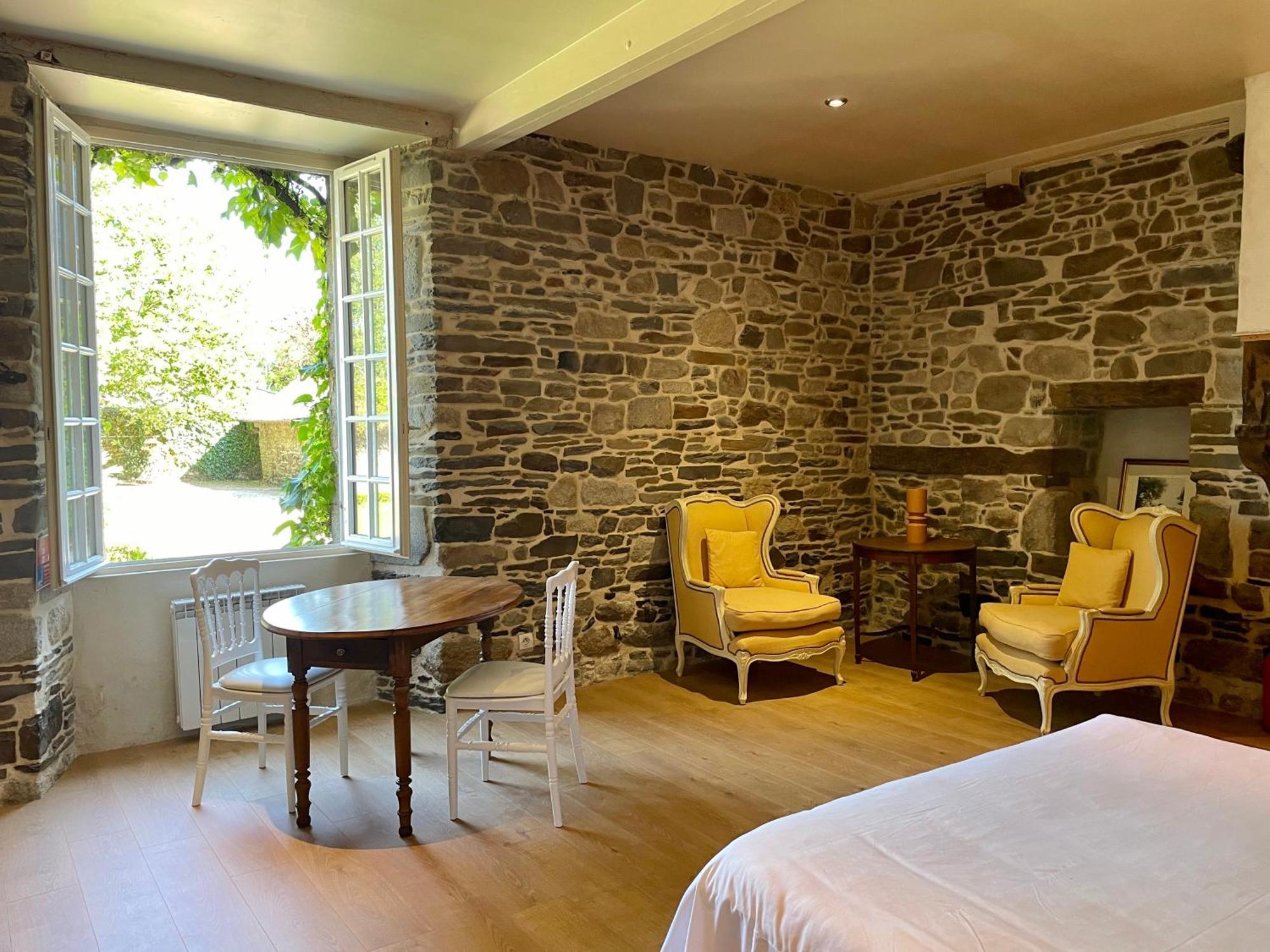 Manoir De La Begaudiere Mont-Dol Phòng bức ảnh